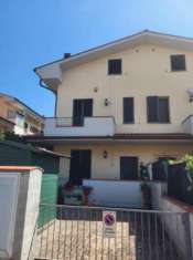 Foto Villetta a schiera angolare in vendita a Fornacette - Calcinaia 150 mq  Rif: 1275085