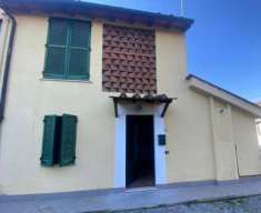 Foto Villetta a schiera angolare in vendita a Monte San Quirico - Lucca 55 mq  Rif: 1232938